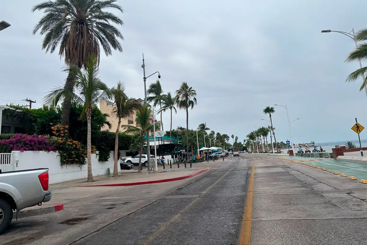 Las equipatas sorprendieron este día a buena parte del territorio sudcaliforniano. Foto: Héctor Romero.