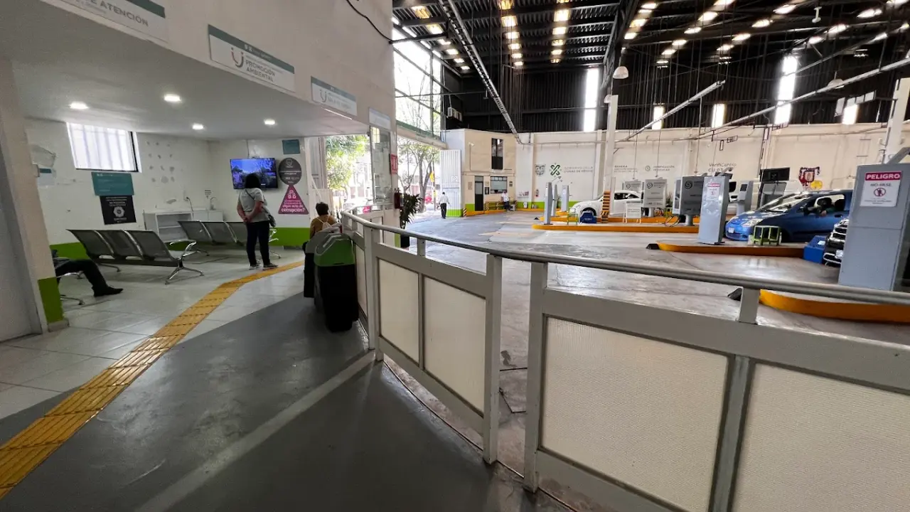 La verificación es necesaria para todos los capitalinos y mexiquenses, de lo contrario serán multados. Foto: Maps Samir Limón