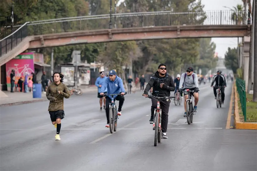 imagen recuadro Más de mil 400 participantes se unieron en la carrera 5K Coahuila Seguro, promoviendo la cooperación entre la sociedad y la policía. Foto: Gobierno Coahuila