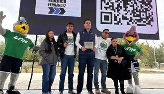 Fiscal Federico Fernández lleva mensaje de prevención del delito a jóvenes de la UTNC en Nava