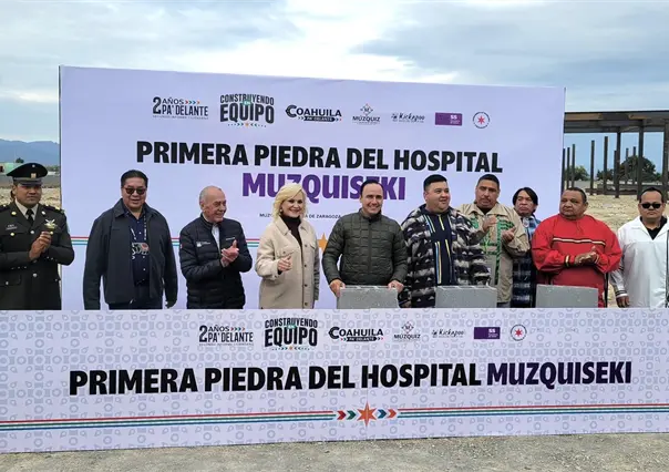 Manolo Jiménez coloca primera piedra del Hospital Muzquiseki en la región Carbonífera