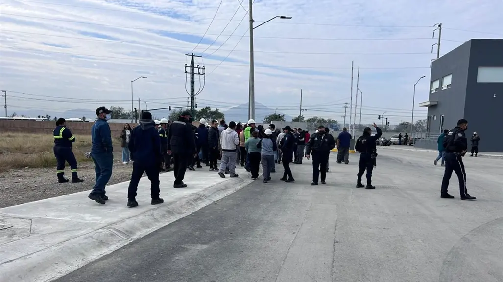 Alarma en VYNMSA Apodaca Industrial Park por fuga de gas; desalojan a trabajadores de 4 empresas
