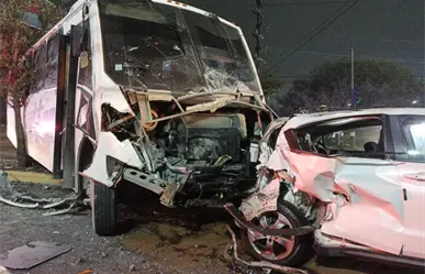 VIDEO | Choque múltiple deja 33 heridos y caos vial en García, Nuevo León