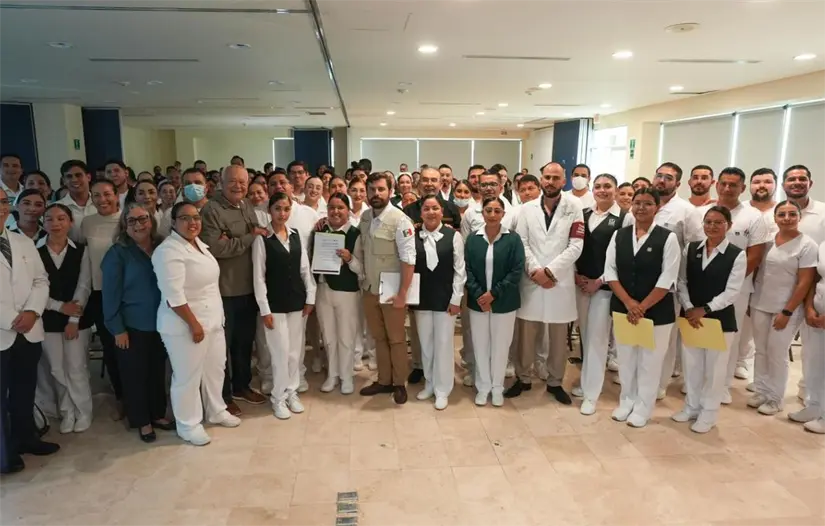 imagen recuadro Las nuevas contrataciones buscan fortalecer la atención gratuita en regiones con alta demanda de servicios médicos. Foto: Servicios de Salud IMSS Bienestar