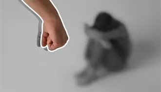 VIDEO | Captan a mujer golpeando a una niña en la colonia Tierra y Libertad, en Guadalupe, Nuevo León