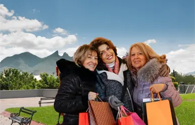 Economía decembrina en Nuevo León: ¿Qué compran los regios con mayor frecuencia este mes?