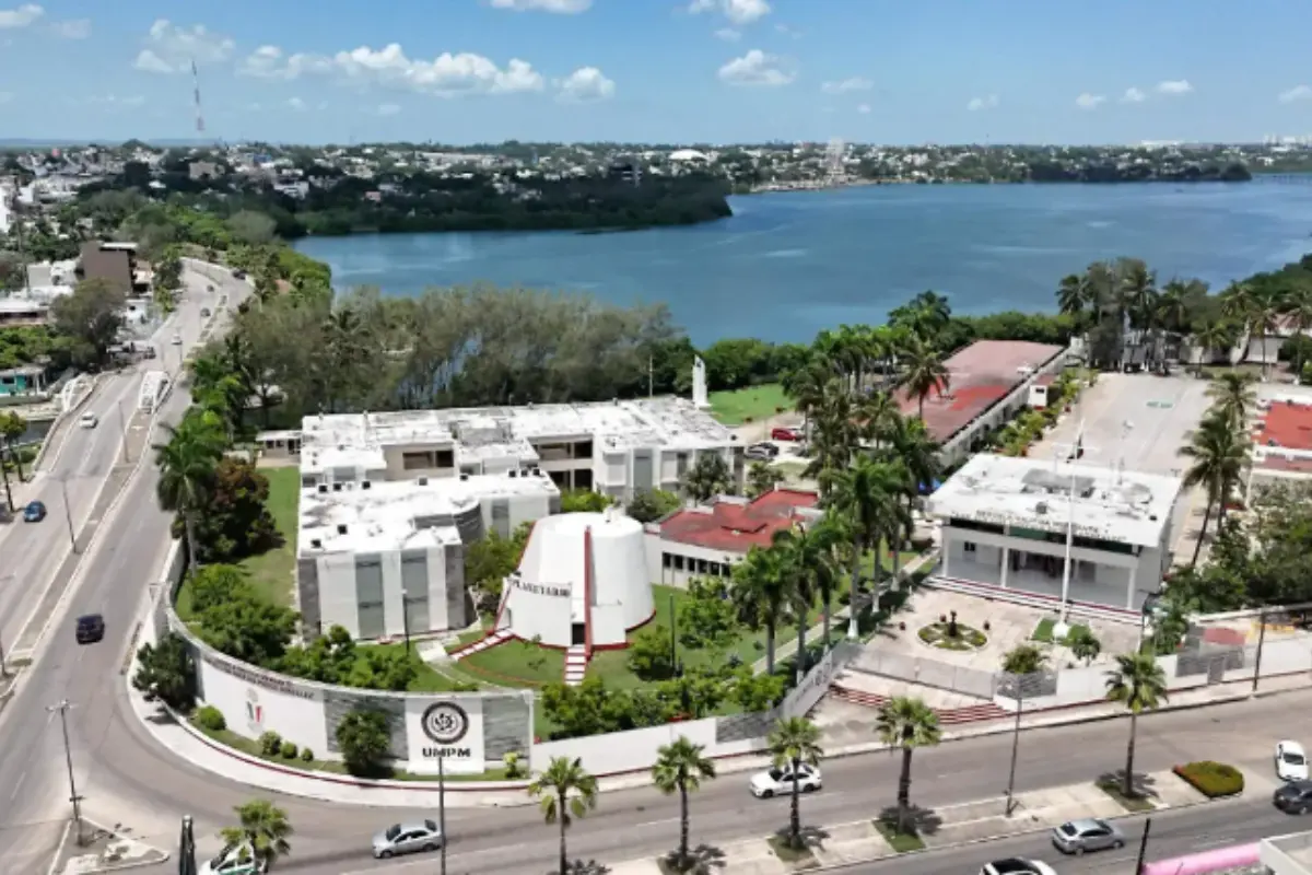 Los estudiantes piden ser escuchados, atendidos y respetados, buscando que la escuela recupere el prestigio y la calidad que históricamente la han distinguido. Foto: Escuela Náutica Mercante de Tampico