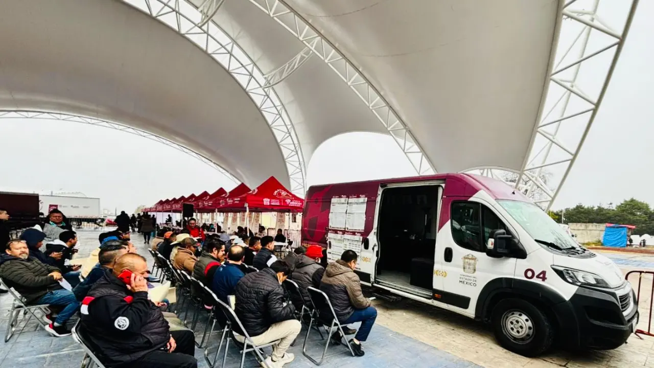 Trámite de licencia de conducir en Edomex. | Foto: X (@SEMOV_Edomex)