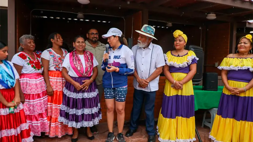 Inauguran Mercado Étnico en el barrio El Esterito de La Paz