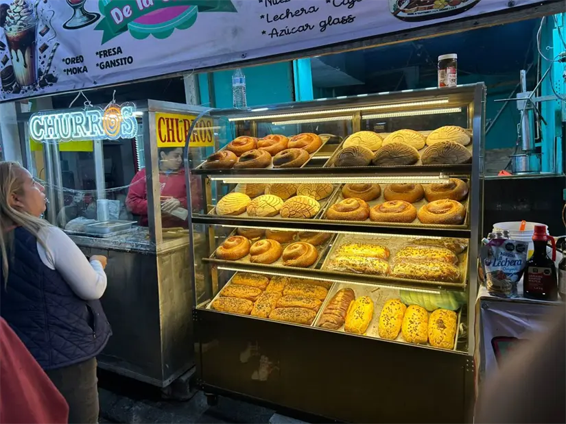 Ciudadanos en la colonia Independencia. Foto: POSTA.
