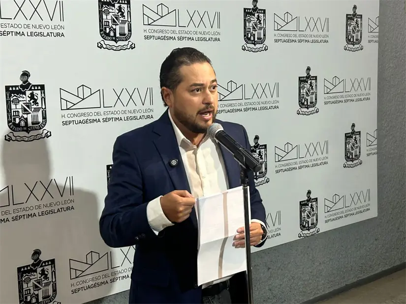 Ante el aumento de suicidios en diciembre, se busca implementar nuevos protocolos en los municipios de Nuevo León. Foto: Diego Ovalle