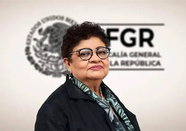 Ernestina Godoy se presenta ante el Senado como aspirante a la FGR