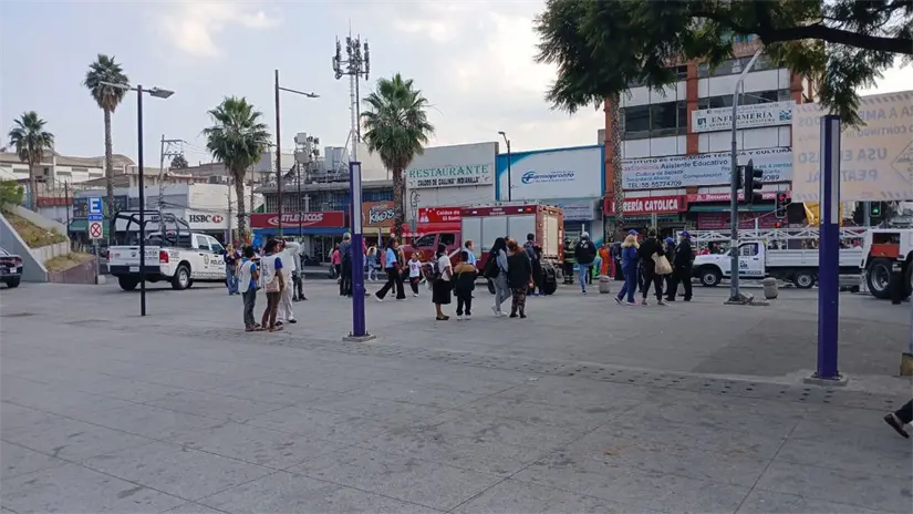 Accidente registra cierre parcial en accesos al recinto mariano. Foto: Especial