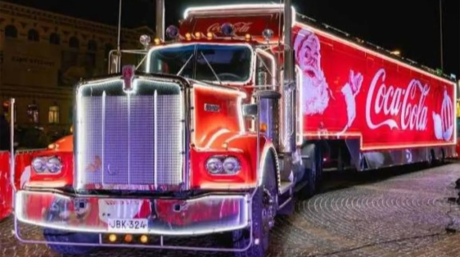 Camión de la caravana Coca- Cola. Foto: @Facebook Navidad art