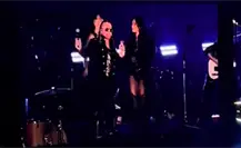 Dua Lipa canta Oye mi amor de Maná junto a Fher Olvera