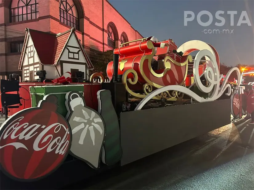 La Caravana Navideña Coca-Cola 2025 llevará magia, alegría y esperanza, a los regios. Foto: POSTA / Jorge López