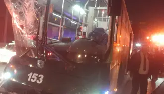 Choque entre Ecovía y transporte de personal deja 5 heridos en Guadalupe