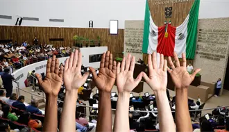 En acalorada sesión, diputados de Yucatán aprueban el Paquete Fiscal para 2026