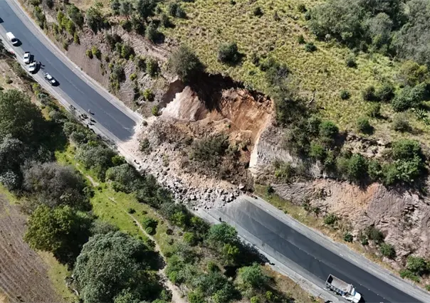 Autopista Tenango - Ixtapan queda bloqueada por derrumbe y estas son las alternativas viales
