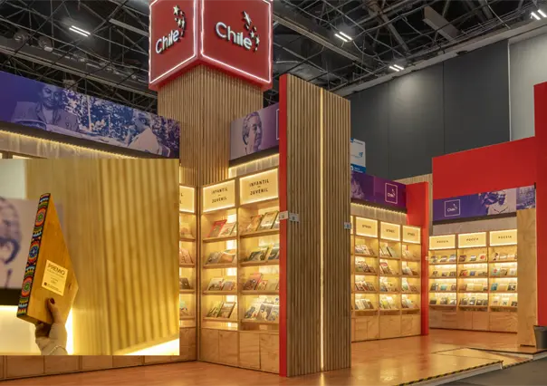 FIL Guadalajara 2025: Chile se lleva el premio al mejor stand de la feria