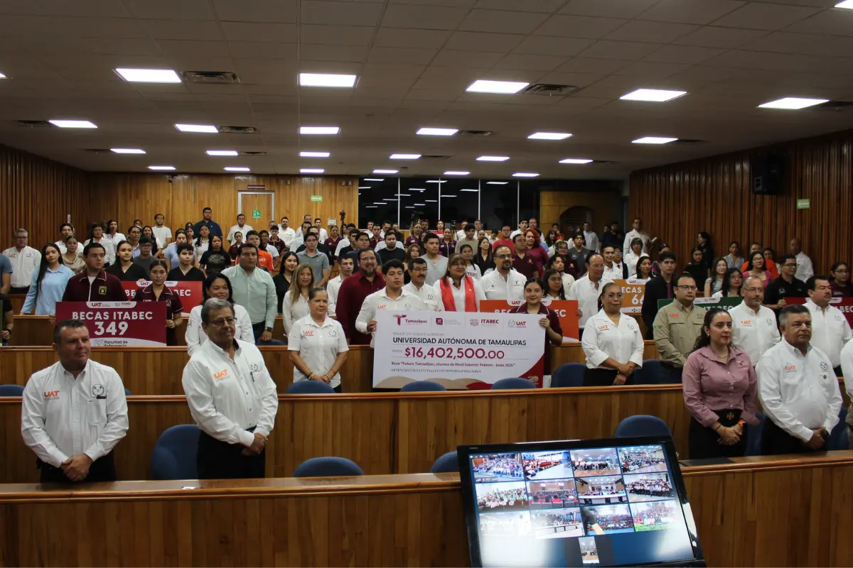 Más de 16 estudiantes de nivel superior se beneficiaron este año con becas por parte del ITABEC. Foto: Ramón Sánchez