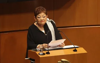 Ernestina Godoy, candidata para asumir la FGR |FOTO: X- @zarateaz1|