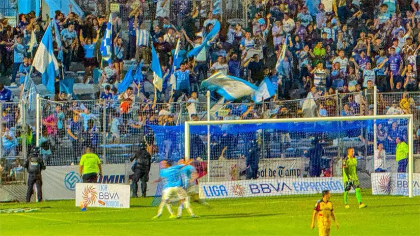 Piden a la porra mantener un ambiente tranquilo para lograr un saldo blanco en la final de la Liga Expansión | Foto: Fb Tampico-Madero MX
