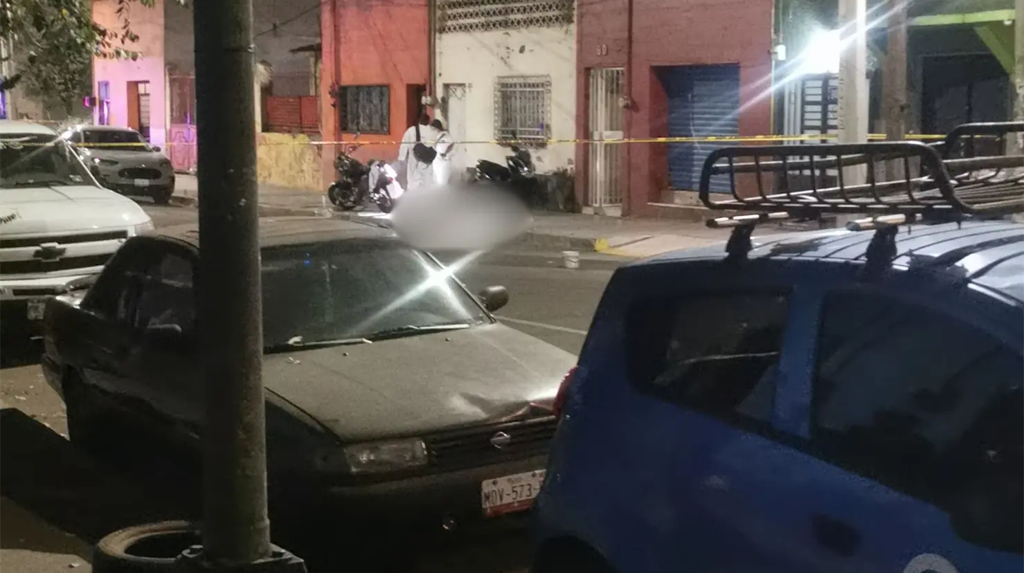 Hombre muere a tiros en la colonia Peralvillo en CDMX. Foto: Luis Antonio Alfaro