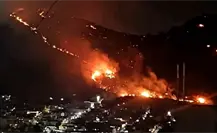 Incendio arrasa la Sierra de Guadalupe en Ecatepec mientras brigadas luchan por contener las llamas Incendio arrasa la Sierra de Guadalupe en Ecatepec mientras brigadas luchan por contener las llamas