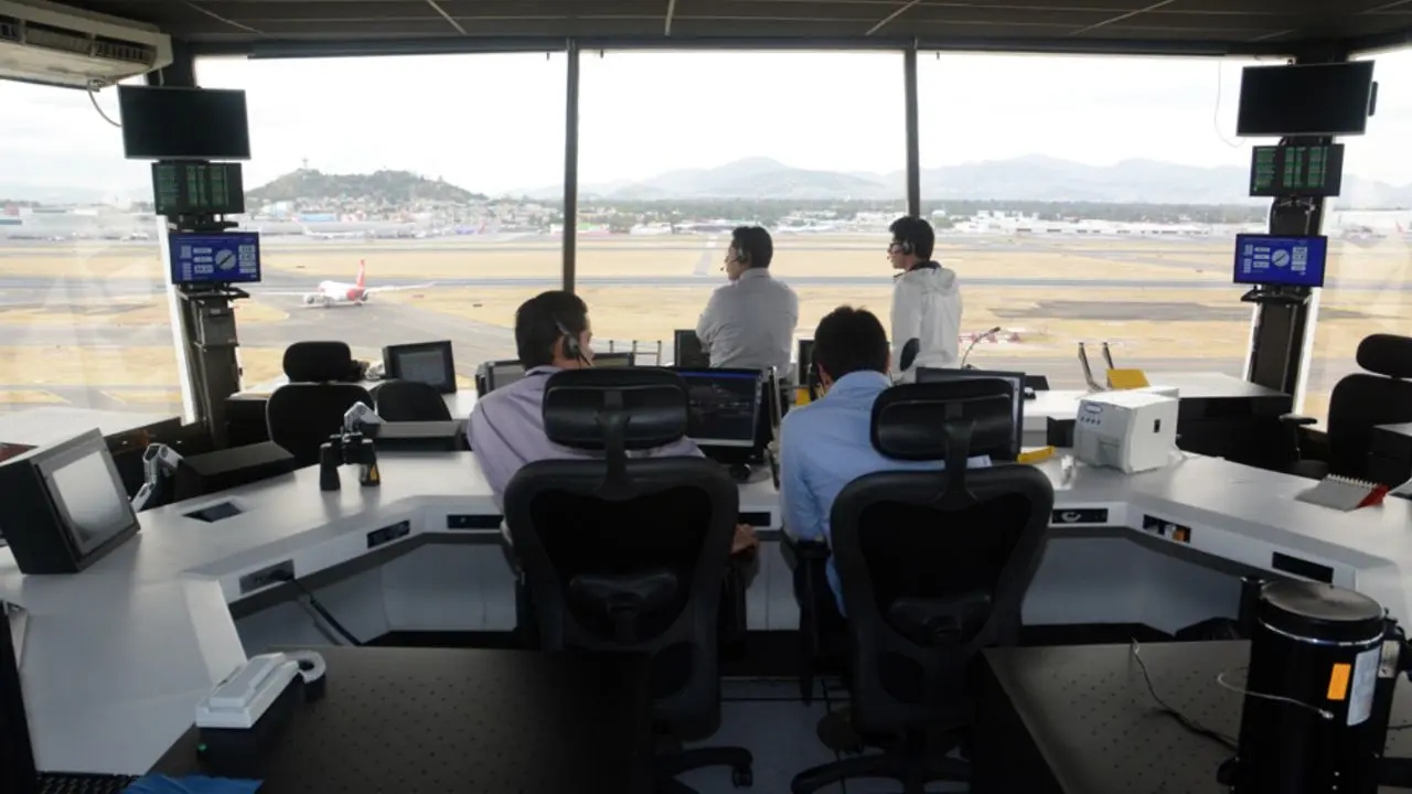 Controladores aéreos cancelaron manifestación en CDMX   Foto: Secretaría de Comunicaciones y Transportes