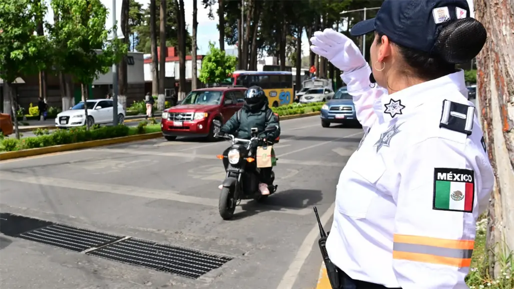 Multas de tránsito siguen sin aplicarse en Edomex por falta de sistema en dispositivos portátiles