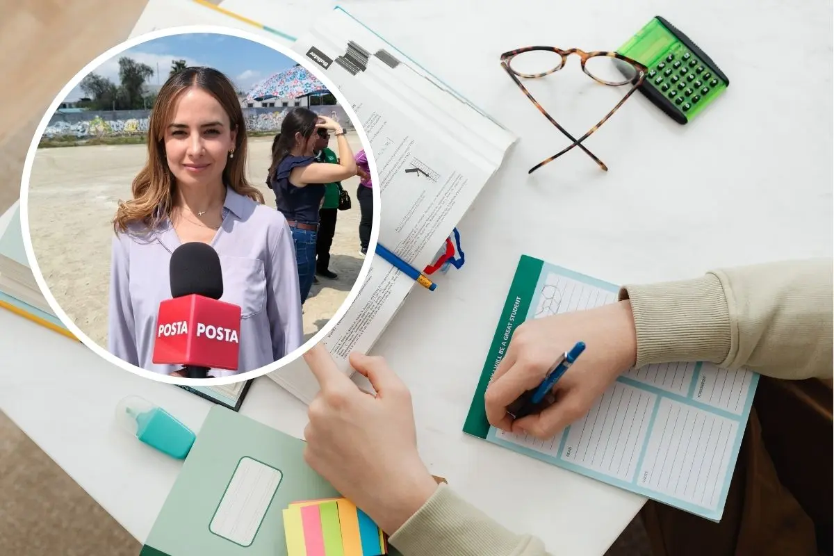 Mujer estudiando, representando la expansión de la prepa abierta en Coahuila para 2026 / Foto: Marco Juárez | Canva