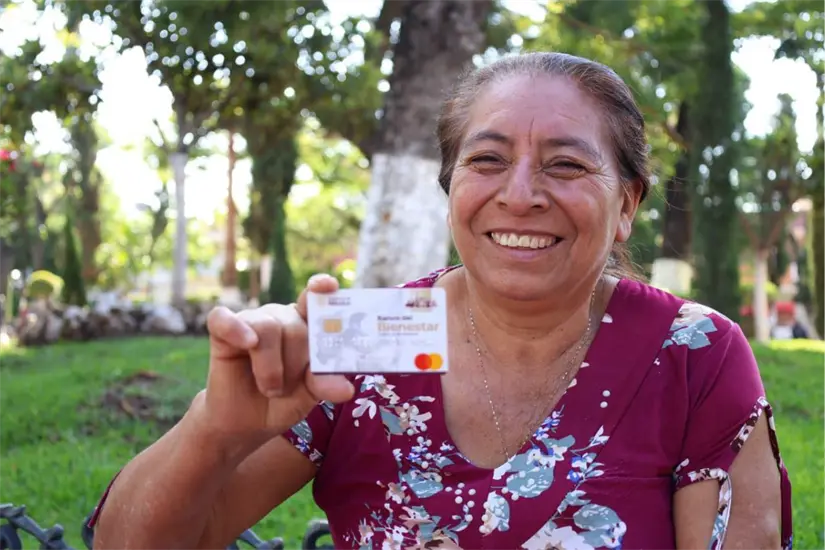 Con diciembre inició el registro para las pensiones del bienestar para mujeres y adultos mayores. Foto: Bienestar 