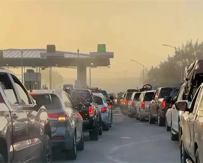Viajeros denuncian hasta 2 horas de espera para ingresar a México por puentes internacionales de Nuevo Laredo