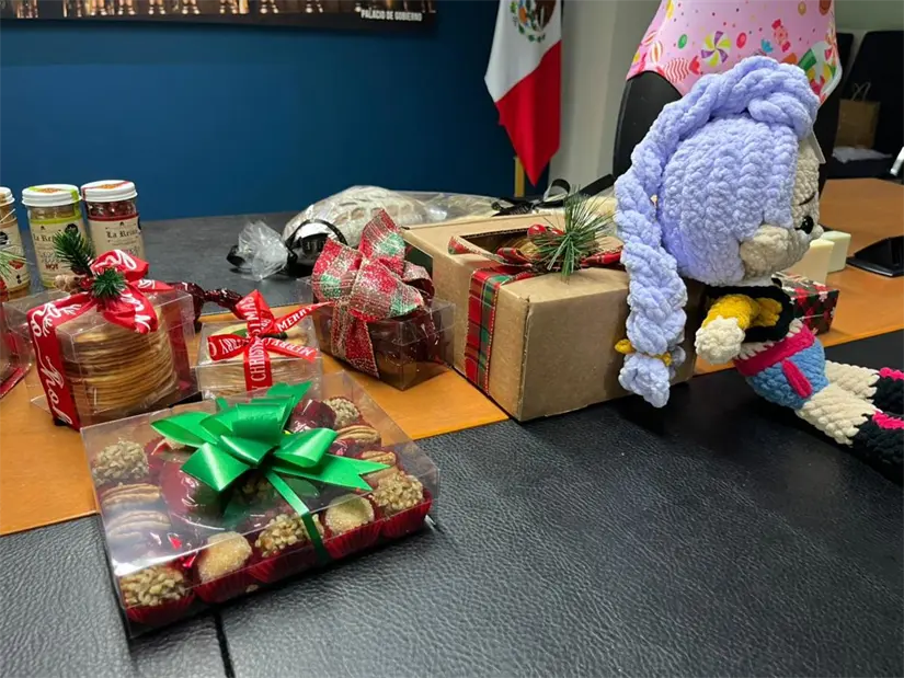 Productos elaborados por los emprendedores que participan en la edición de Navidad del Mercado Hecho en Nuevo León. Foto: Vianca Treviño