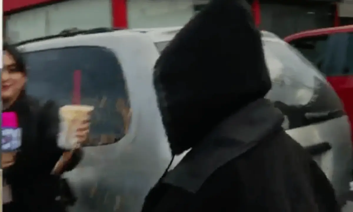 El ataque se registró en el cruce de las calles Pino Suárez y Aramberri. Foto: Captura de pantalla/Canal28