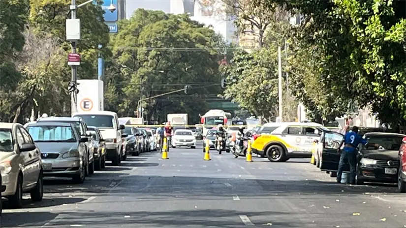 Avenida cerrada por protesta del Colectivo Minerva. Foto: Luis Antonio Alfaro 