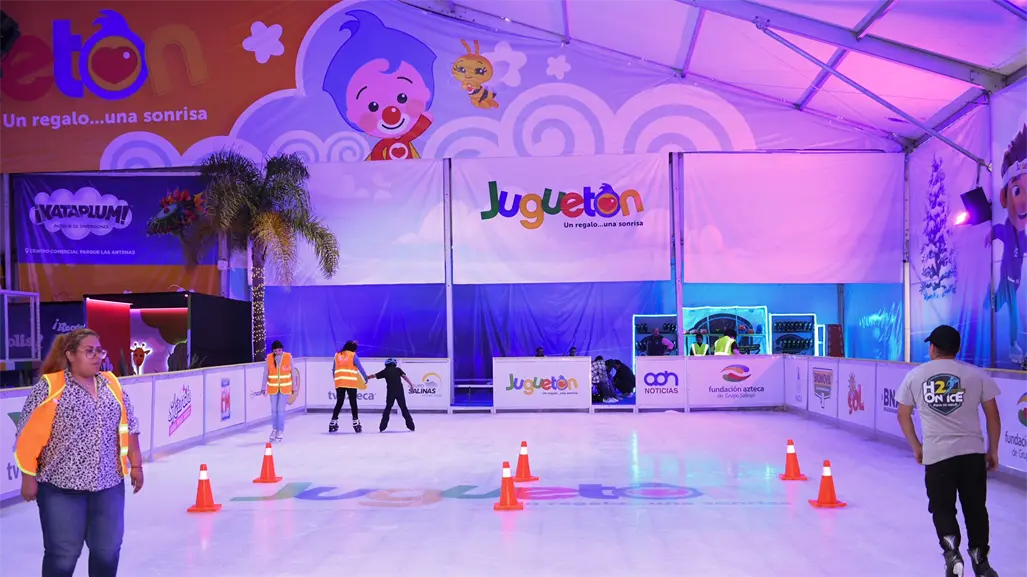 TV Azteca arranca recaudación de juguetes e inaugura la Villa Juguetón