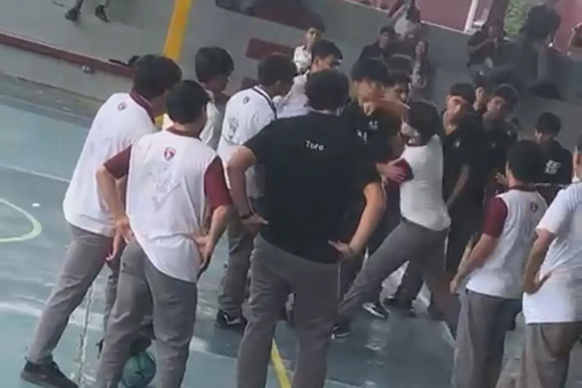 El delegado señaló que las conductas que se observan en los centros escolares son un reflejo de situaciones que se viven en la sociedad. Foto: CETis 109 en Ciudad Madero