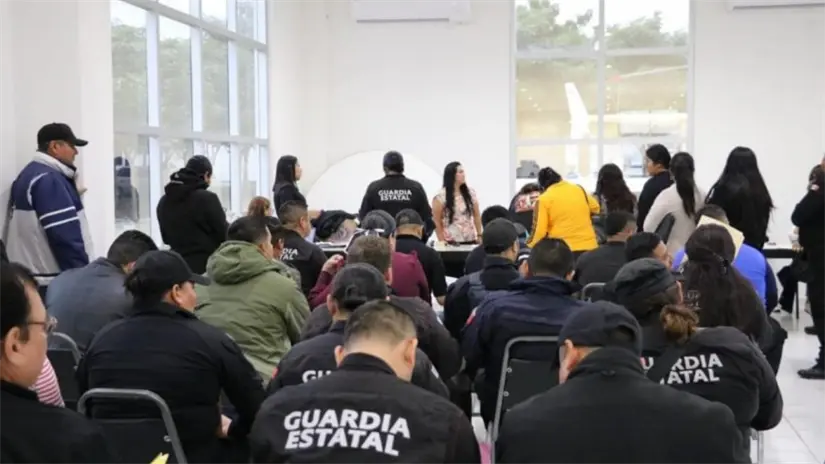 Entrega de becas para personal de Seguridad Pública de Tamaulipas | Foto: SSP