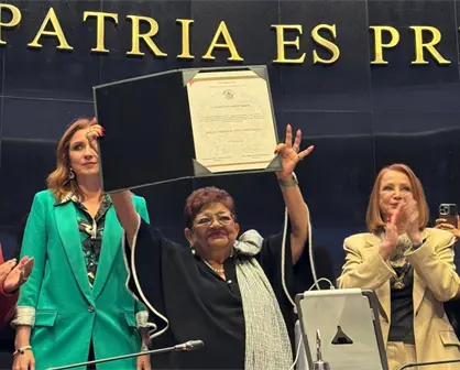 Ernestina Godoy da mensaje tras ser nombrada titular de la FGR: Mi compromiso es inquebrantable