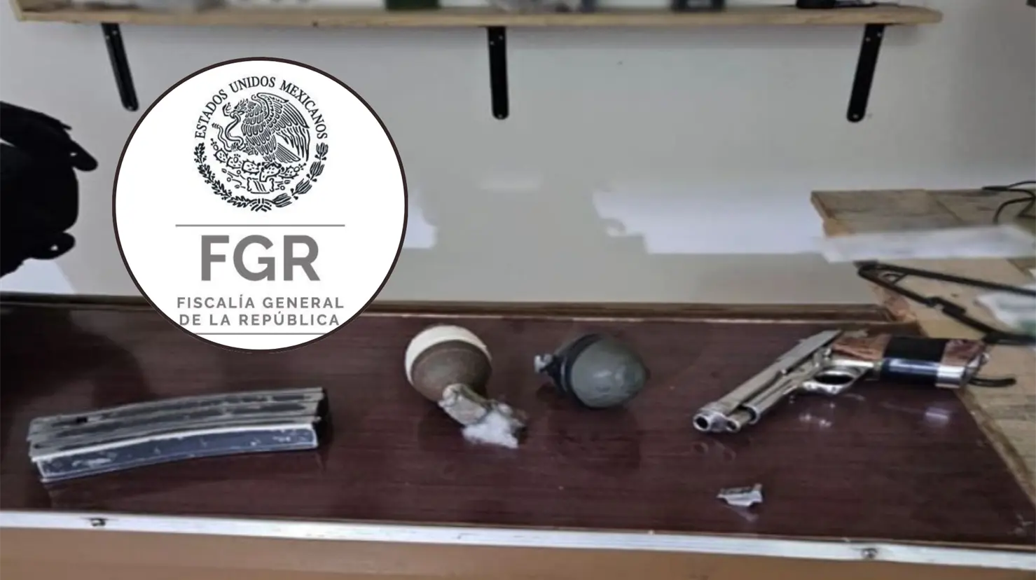 La FGR informa sobre el aseguramiento de un mini arsenal. | Foto: Especial.