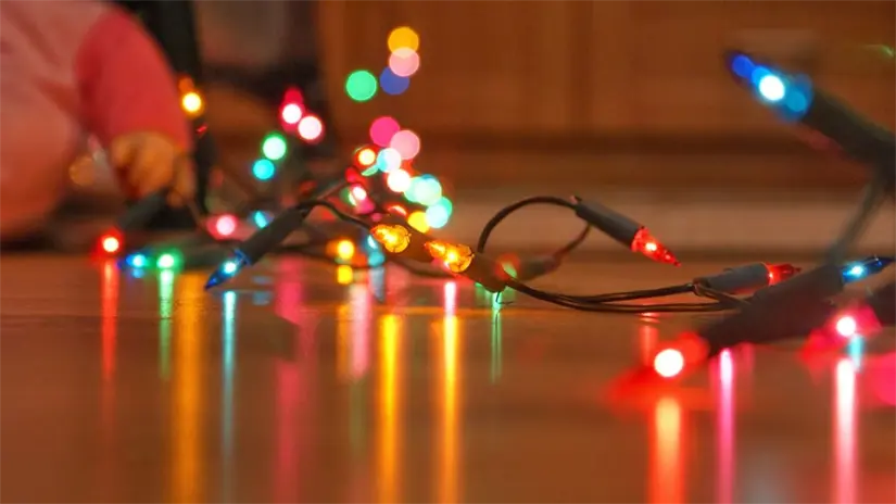Imagen alusiva a una serie de luces navideñas Foto: Tecnología en Casa