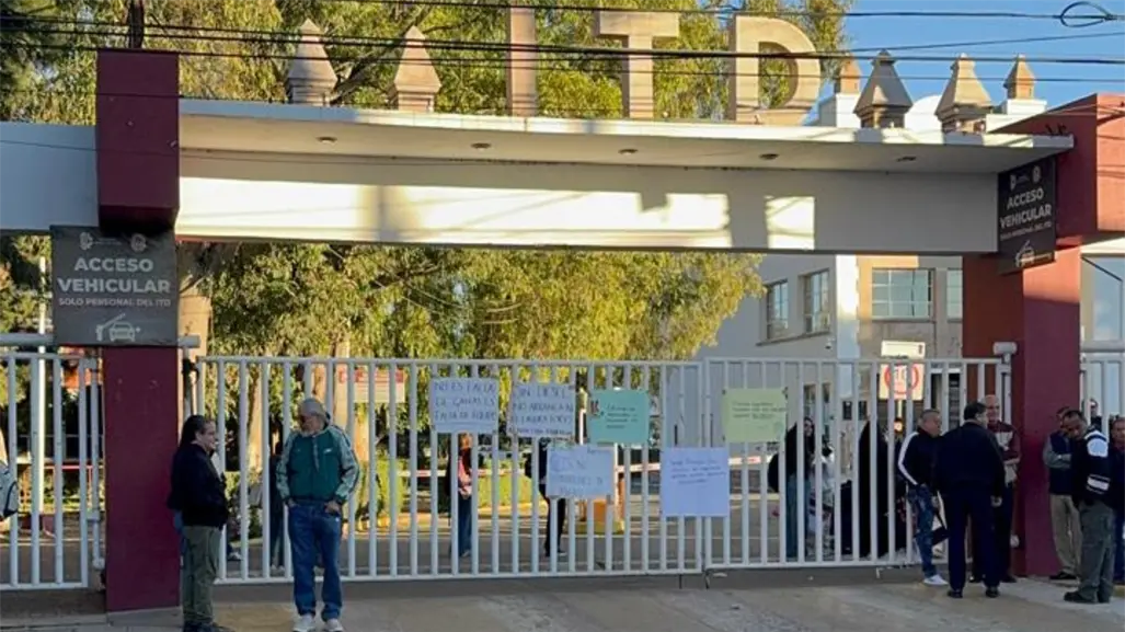 ITD reanudará clase el 8 de diciembre, estudiantes desconocen a Guillermo de Anda como director