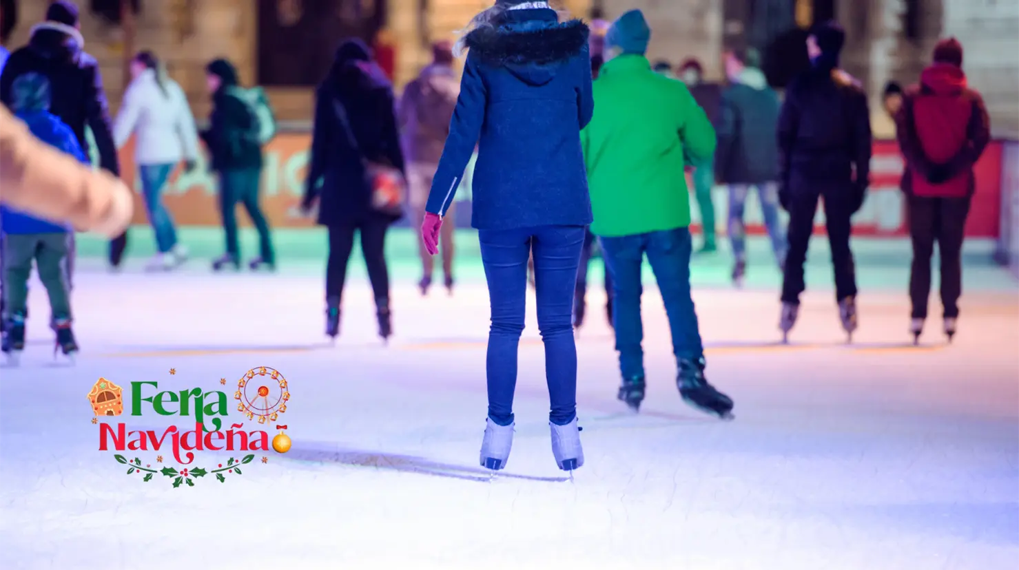Este año en la Feria Navideña se tendrá de manera gratuita la Pista de Hielo. Foto: Especial.