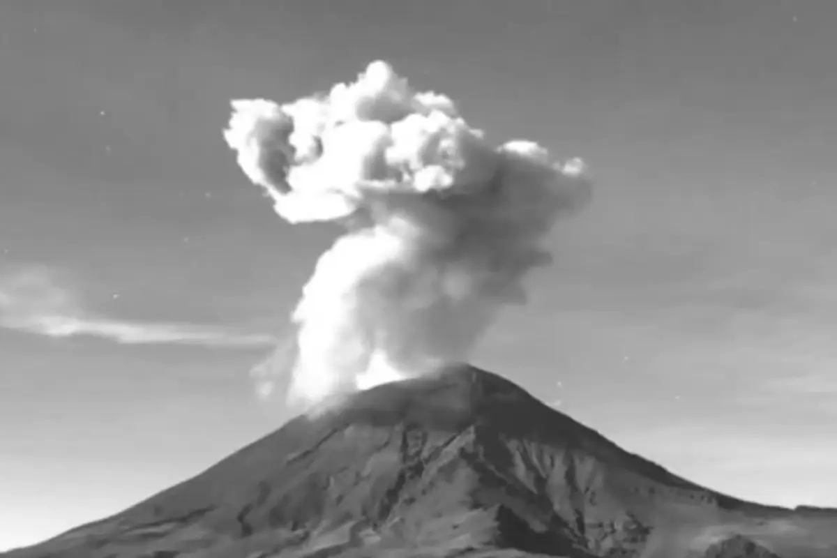 El volcán Popocatépetl ha presentado exhalaciones a lo largo de las últimas horas Foto: Webcams de México