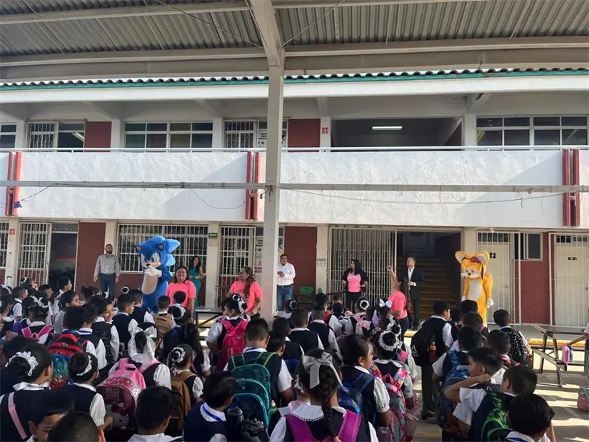 imagen recuadro Con la llegada de las vacaciones de invierno, los estudiantes se preparan para disfrutar de un tiempo con familiares y amigos. Foto: Yarince Torres