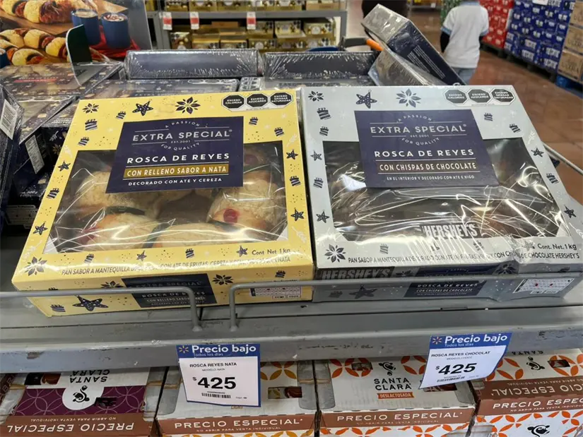 imagen recuadro Con más de un mes de anticipación, los supermercados de Monterrey ya ofrecen las populares Roscas de Reyes para sus clientes. Foto: Yarince Torres