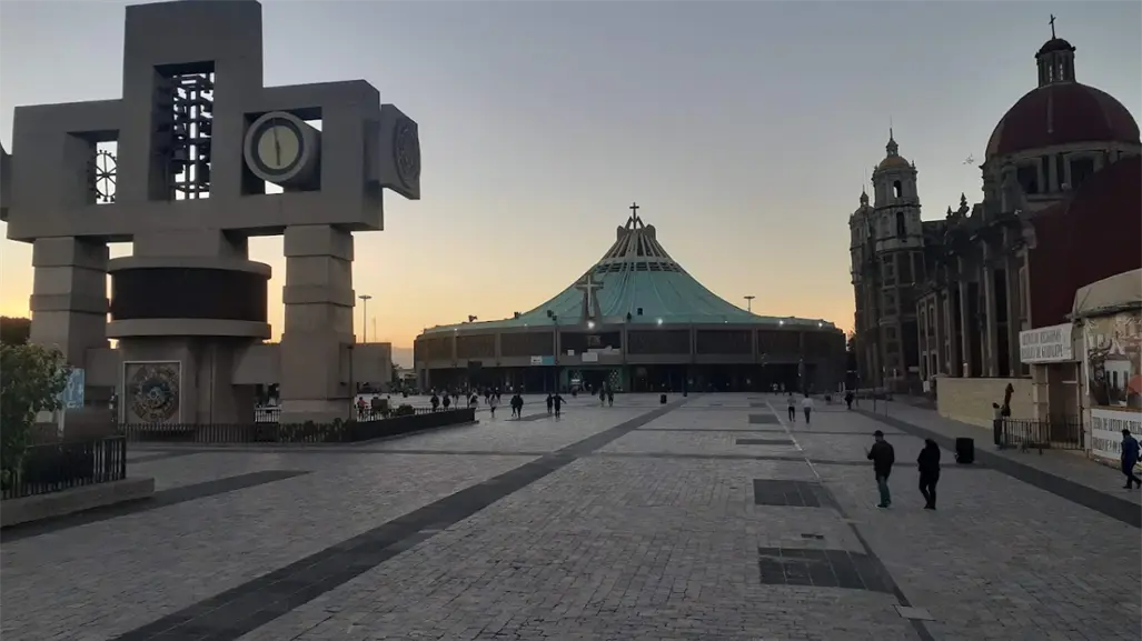¿Cuál es la estación de Metro y Metrobús más cercana a la Basílica de Guadalupe en CDMX?