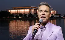 Klum, Hart y Danny Ramírez conducen el sorteo del Mundial con shows en vivo de Bocelli y Williams